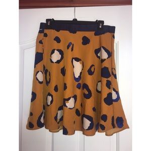 High-Waisted Leopard Print Skirt